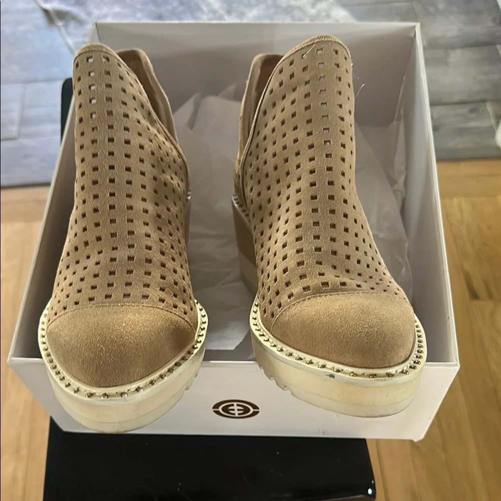 Perforated Tan Ankle Boots - Picture 1 of 8